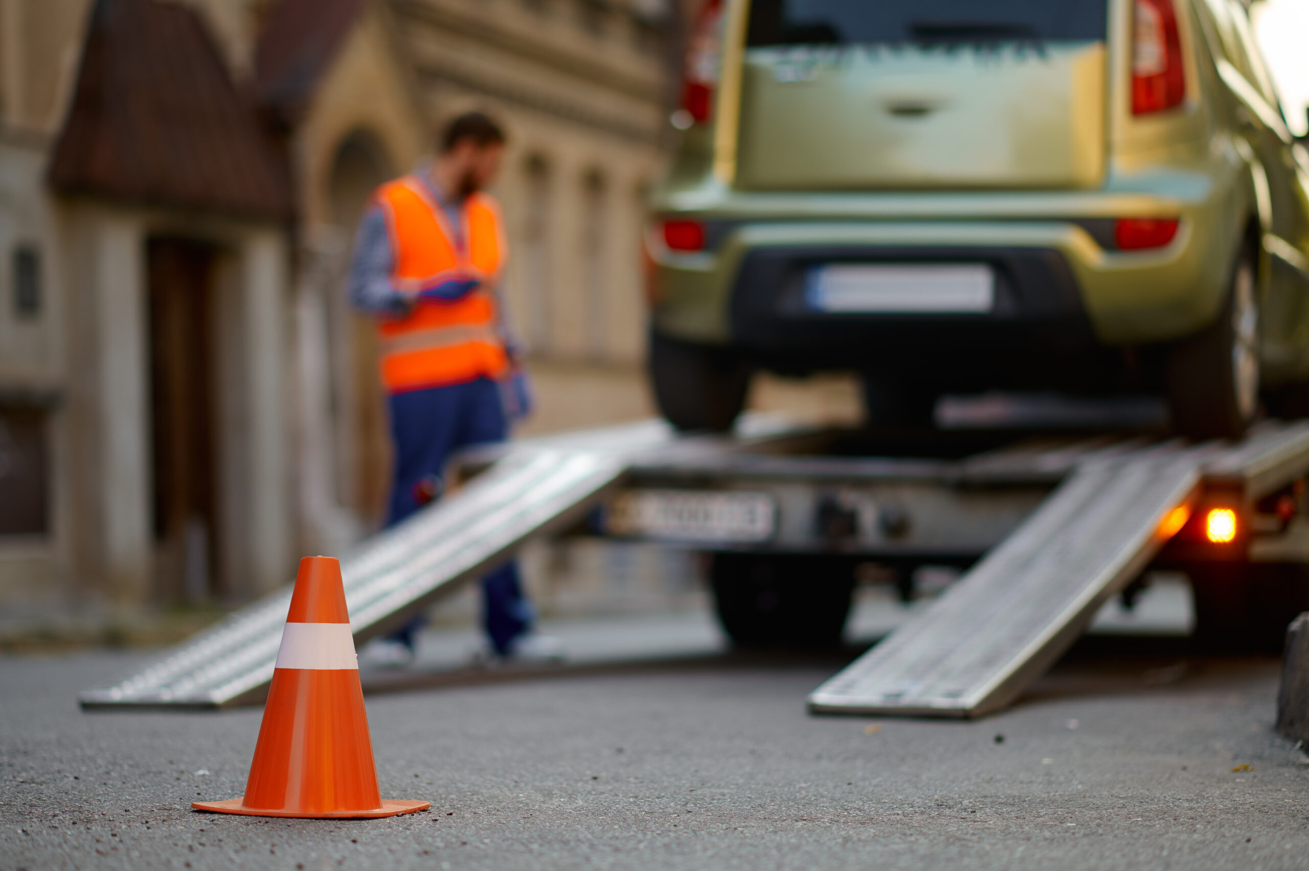 Conurile Rutiere și Rolul Lor Crucial în Siguranța Pietonilor și Vehiculelor