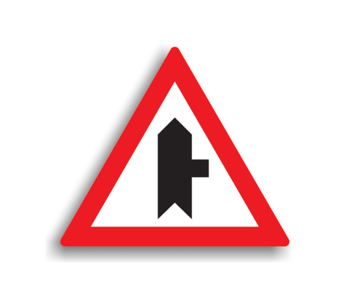 A34 - Intersecție cu drum fără prioritate (70 cm – CLASA I)