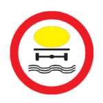 C44 - Accesul interzis vehiculelor care transporta substante de natura sa polueze apele