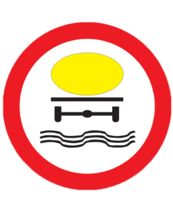 C44 - Accesul interzis vehiculelor care transporta substante de natura sa polueze apele